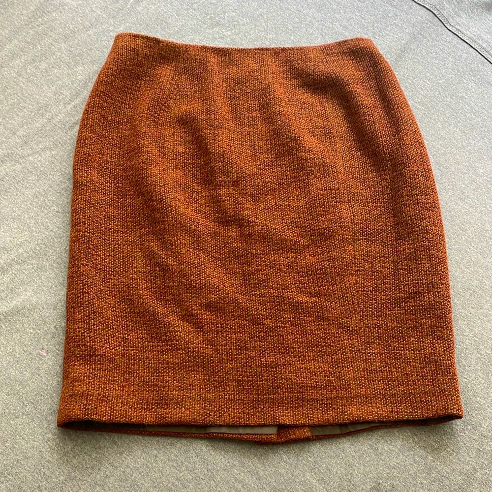 CHANEL TWEED SKIRT